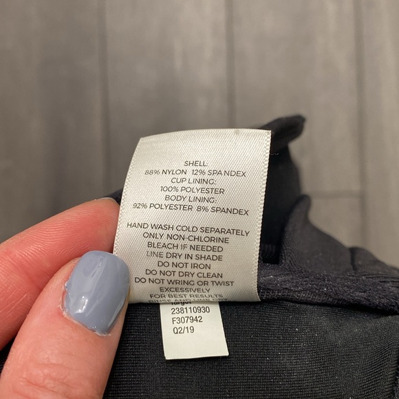 Black bikini top - Picture 5 of 6